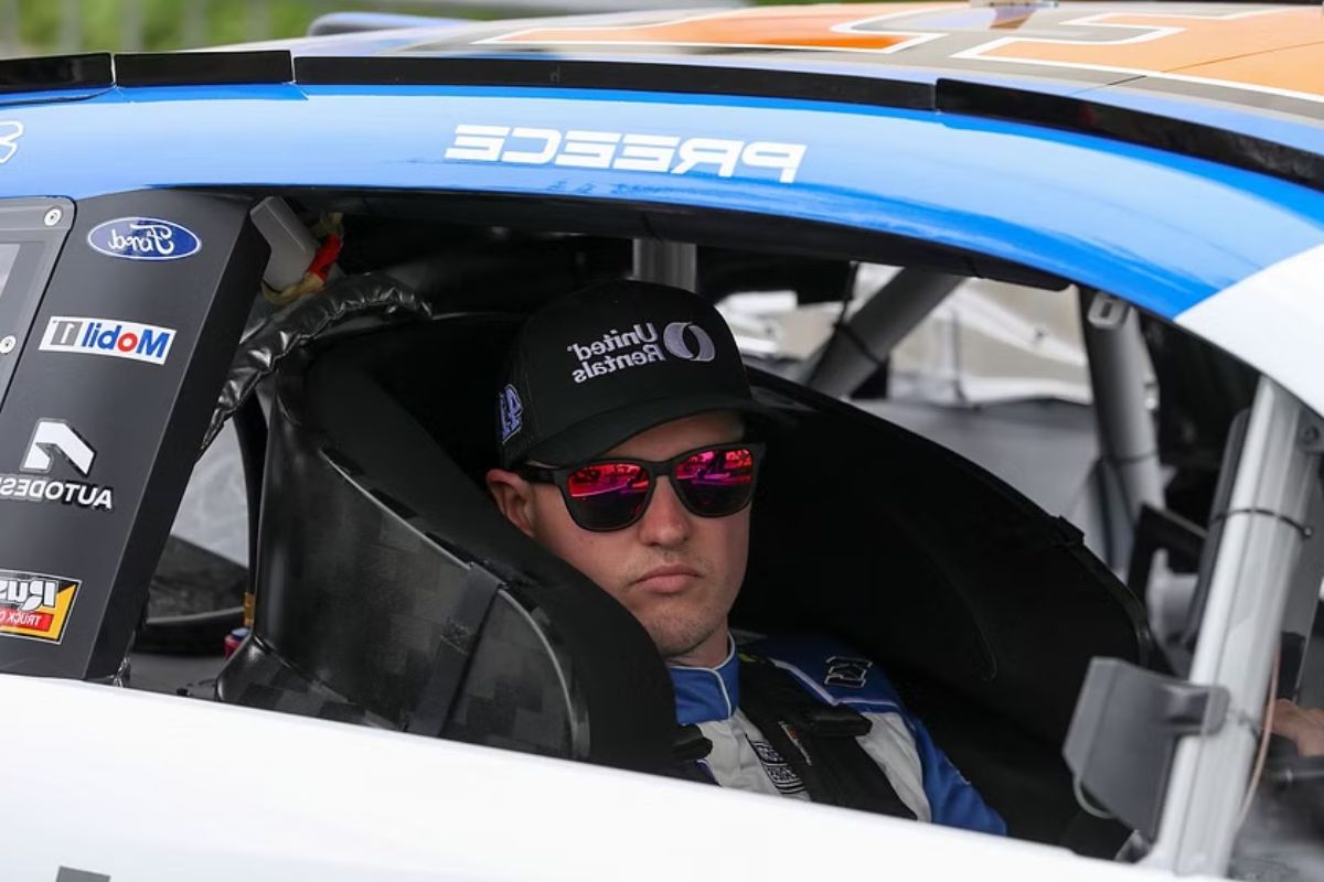 Ryan Preece Crash Sparks Daytona Speedway (1)