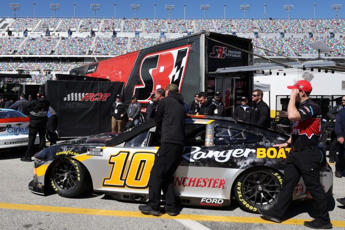 Stewart-Haas Racing NASCAR Nightmare (3)