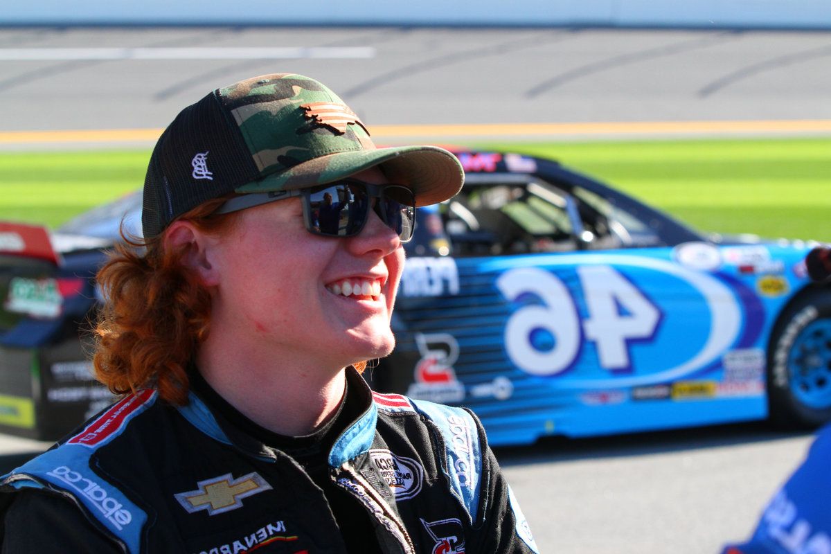 Thadd Moffitt Defends Matt Crafton (2)