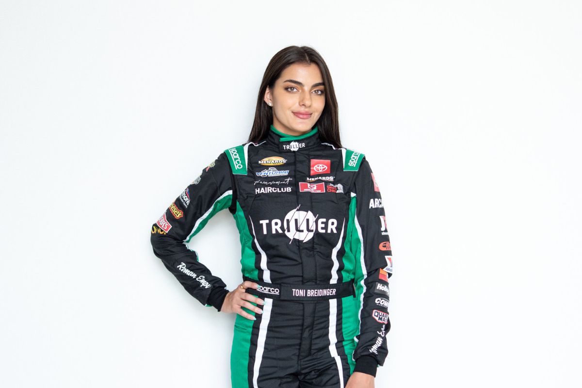 Toni Breidinger Ignites NYC Nascar Fashion Move With Michael Kors (2)