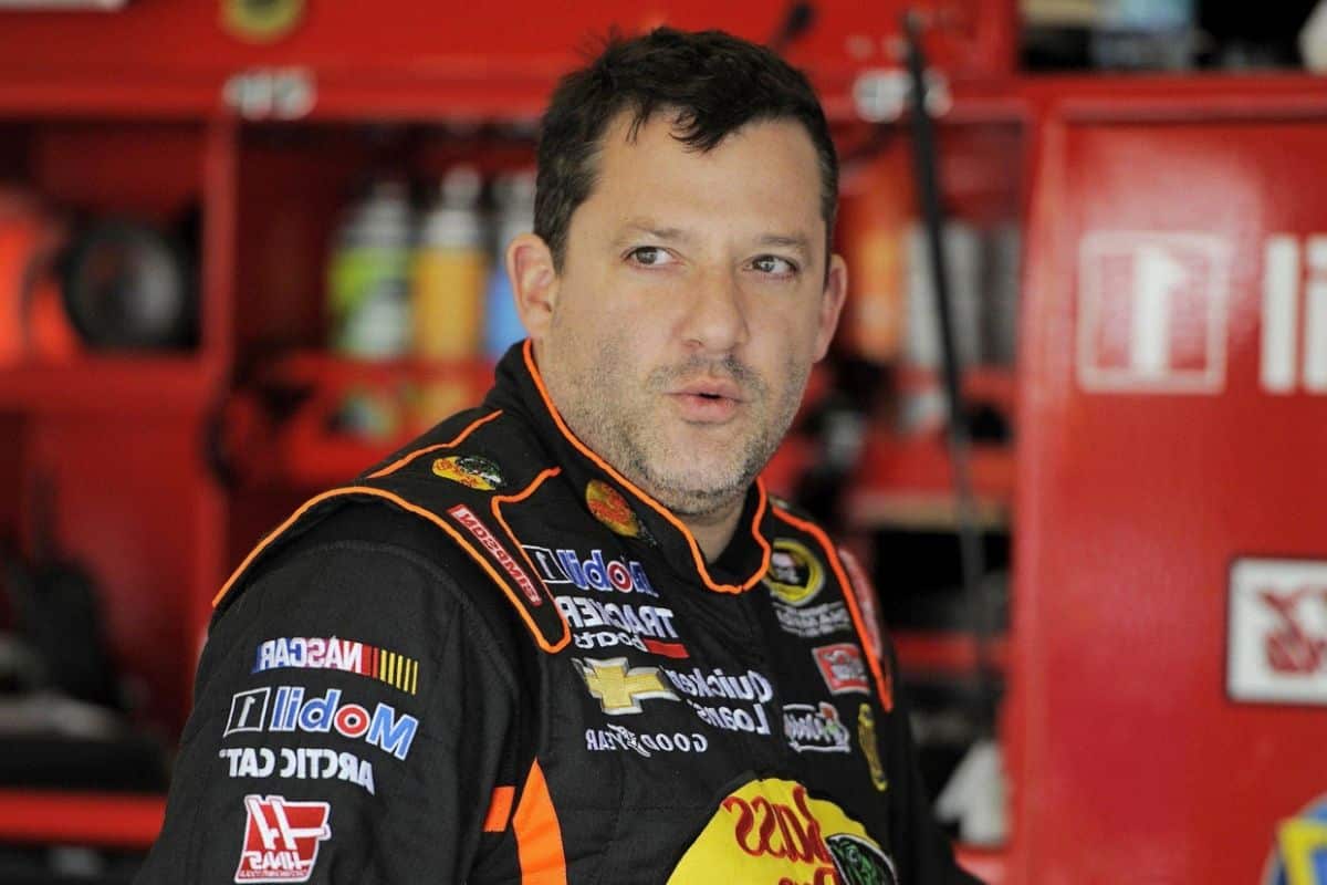 Tony Stewart Charters Up for Sale (1)