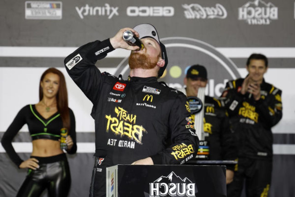 Toyota Duel Dominance (2)