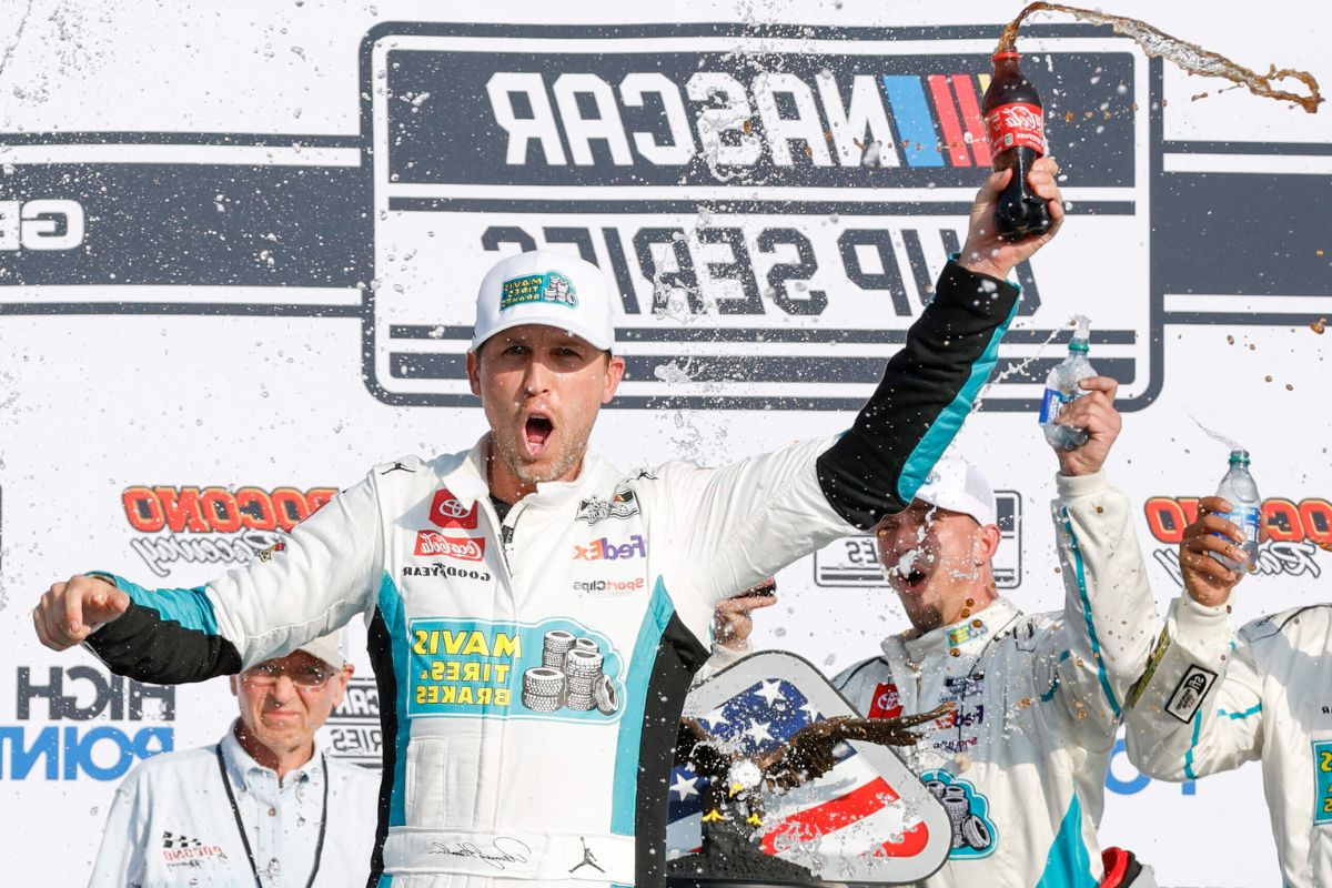 Why Denny Hamlin Sparks Controversy (4)