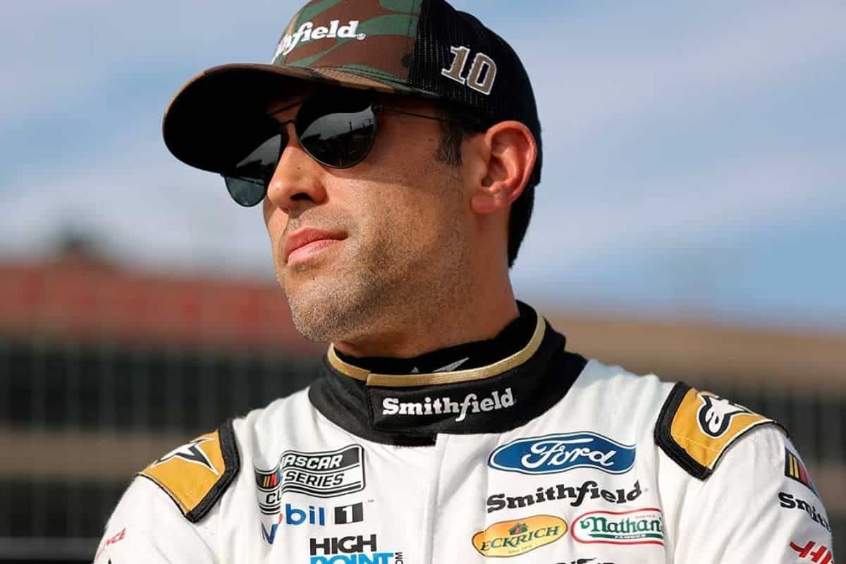 Aric Almirola's JGR-Richmond Dream Crushed (3)