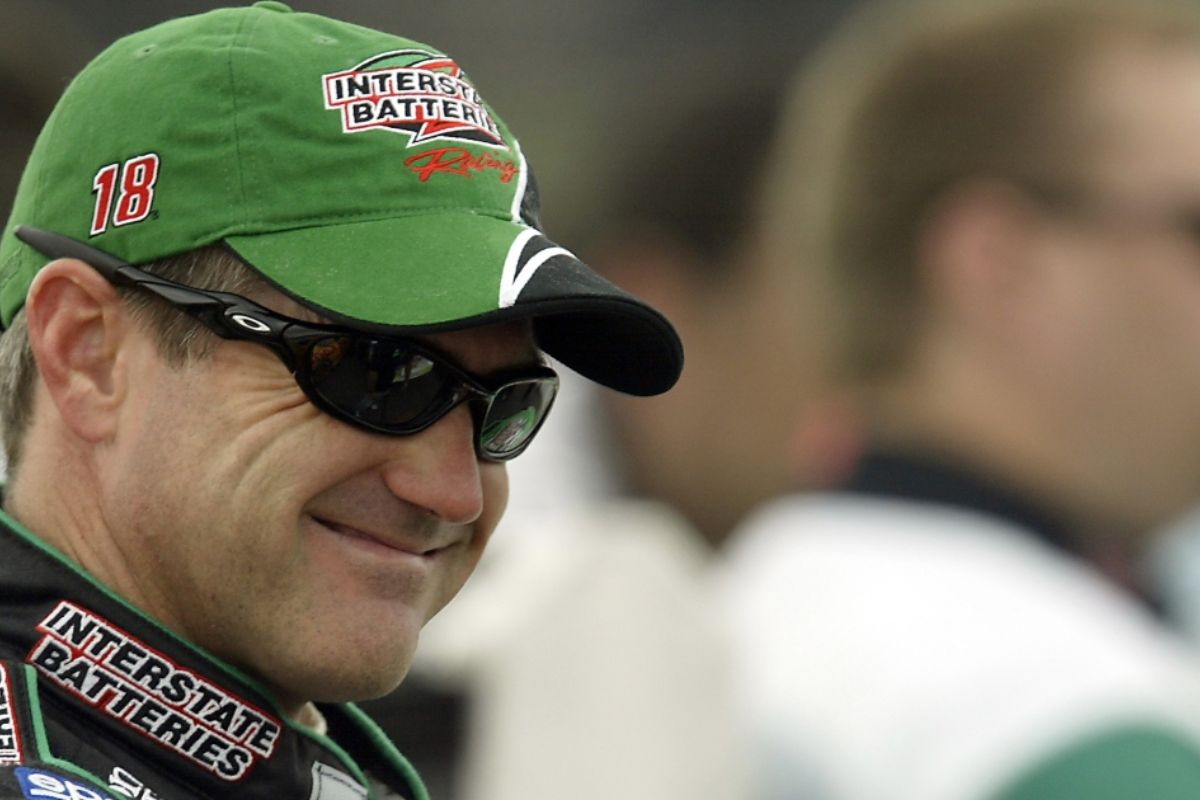 Bobby Labonte JGR Comeback (2)