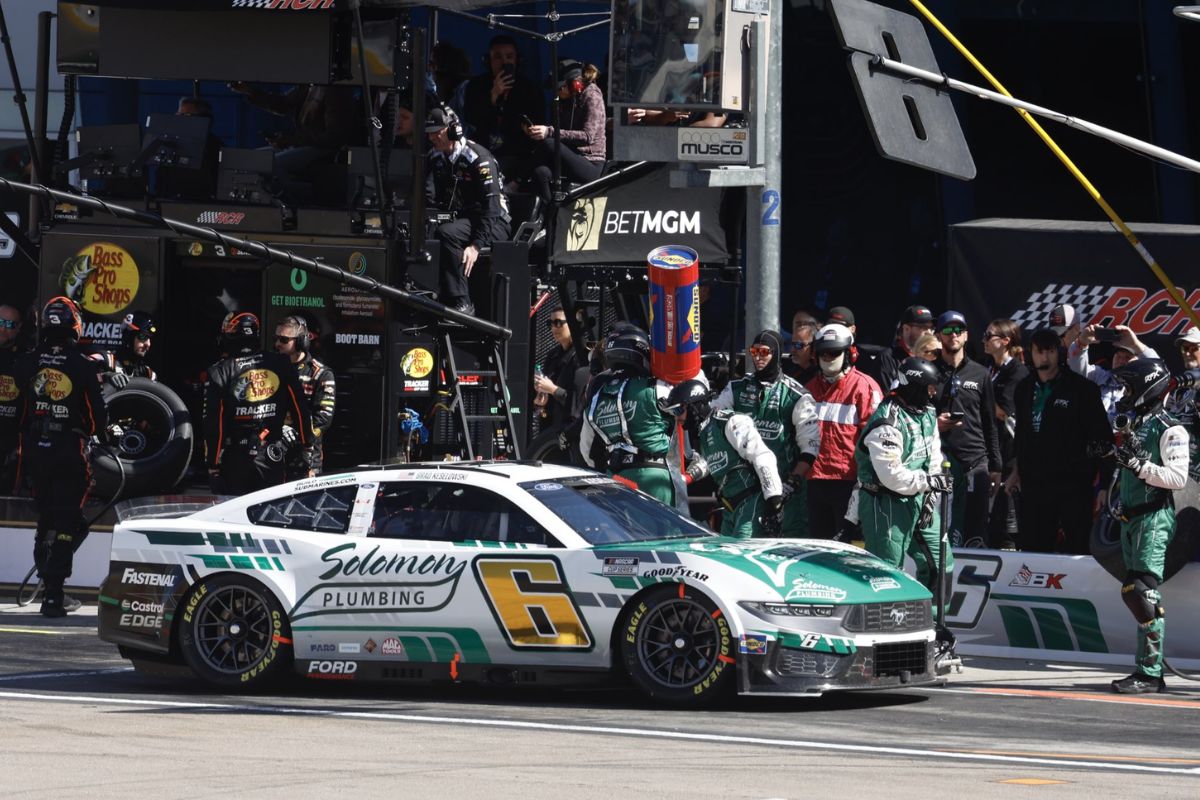 Brad Keselowski's 101-Race Winless Streak (1)