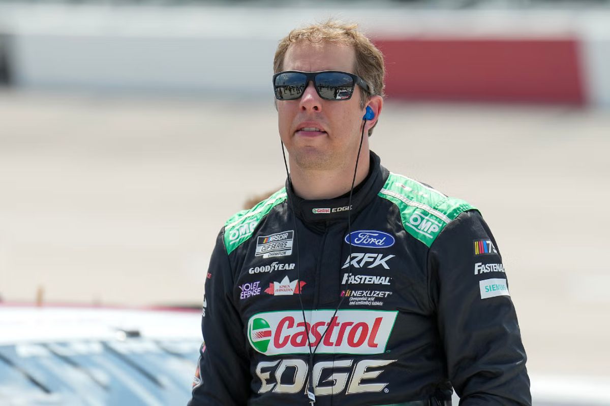 Brad Keselowski's Tire Troubles
