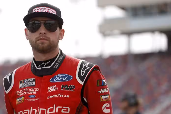 Dale Jr Calls Out NASCAR Legend 1