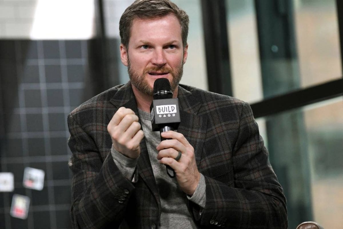 Dale Jr. Rejects Remote NASCAR Commentary (2)