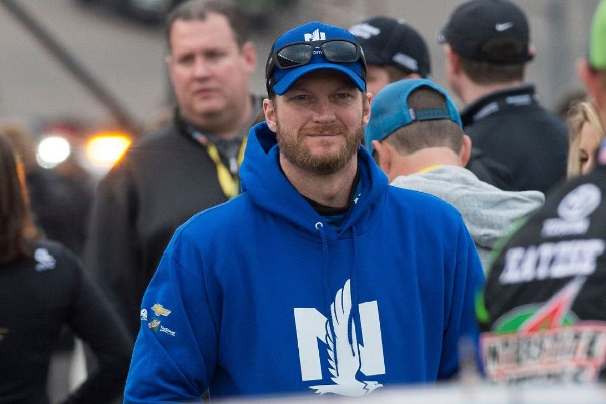 Dale Jr.'s Dream Destination Revealed (1)