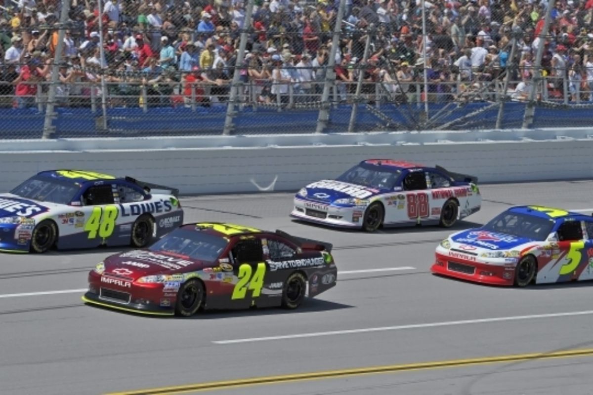 Hendrick Motorsports Hits 80K Lap Milestone