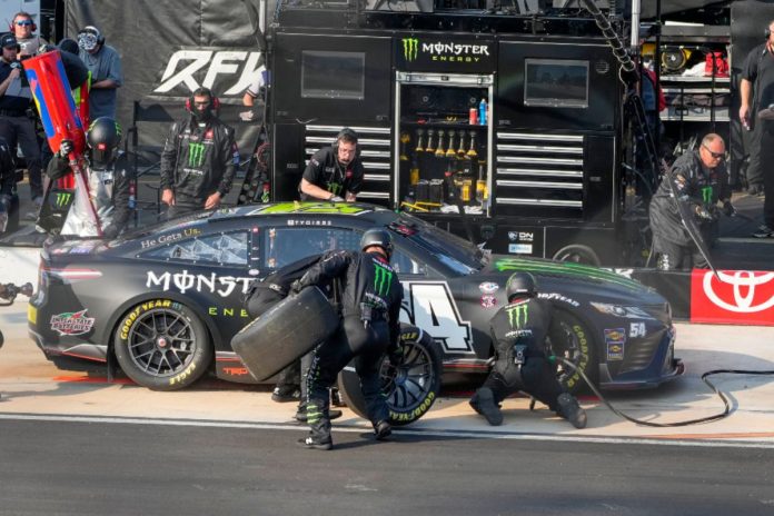 Internal Friction Brews at JR Motorsports (1)