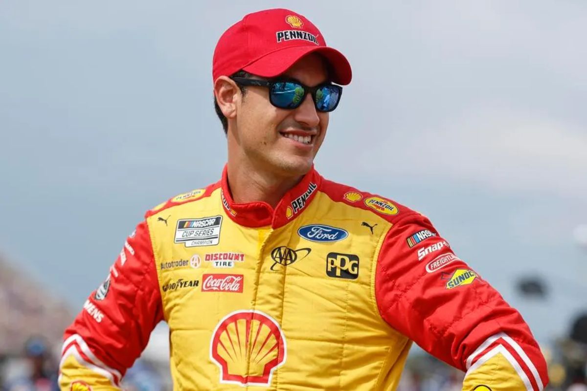 Joey Logano Defies Panic Mode Talks (1)