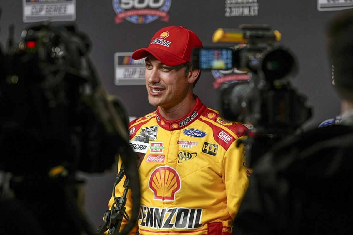 Joey Logano Exposes Ford's Hidden Weakness (2)
