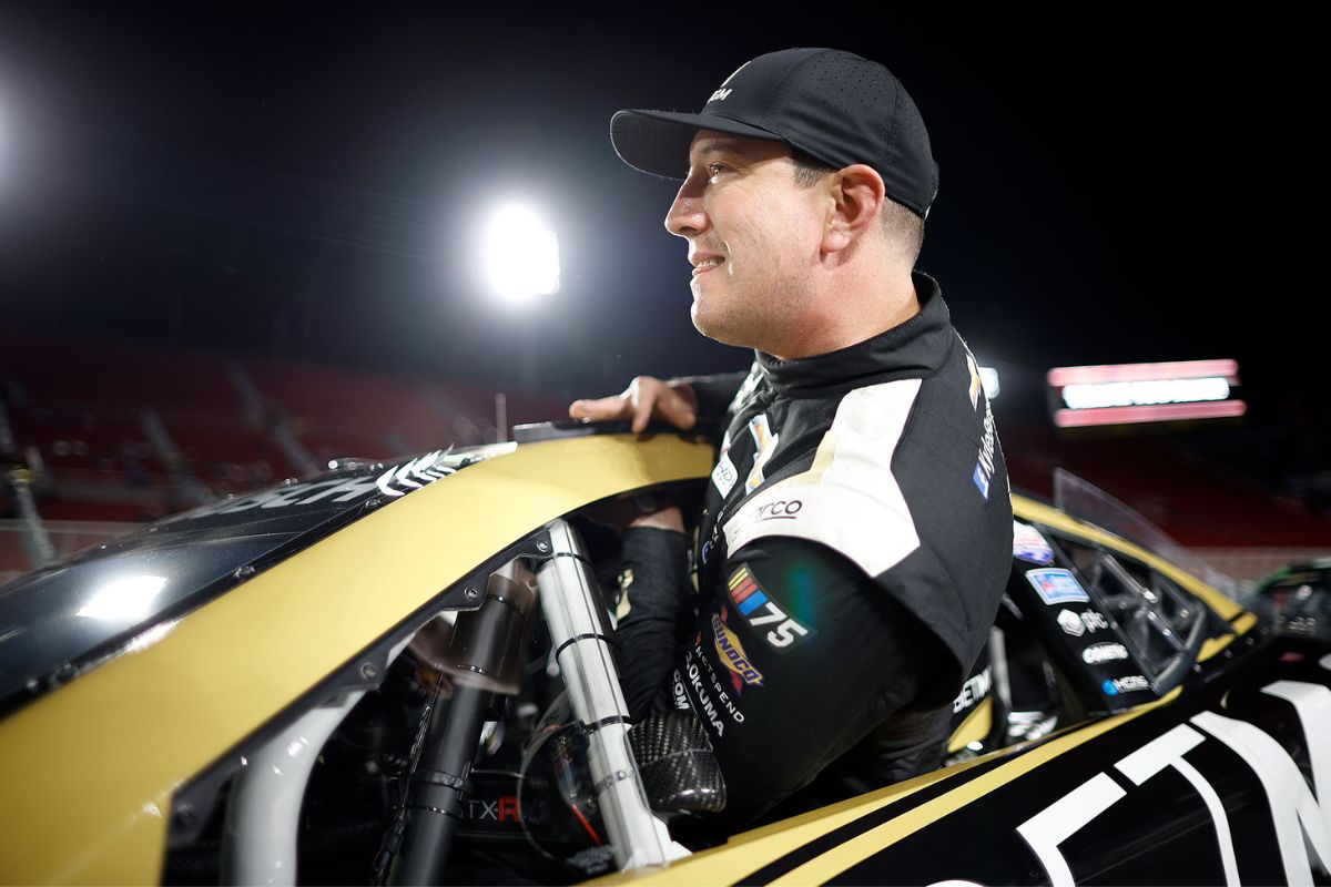 Kyle Busch's Bristol Pit Crew Changes (2)