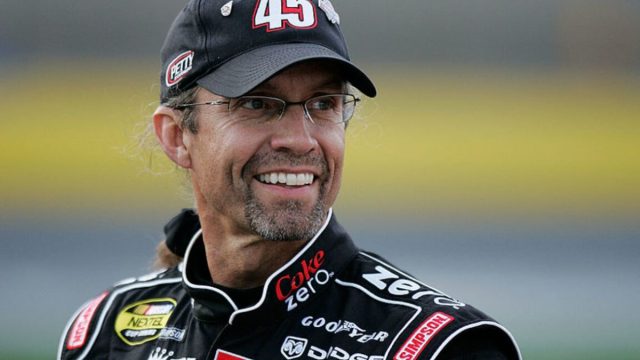 Kyle Petty Criticizes NASCAR Drivers