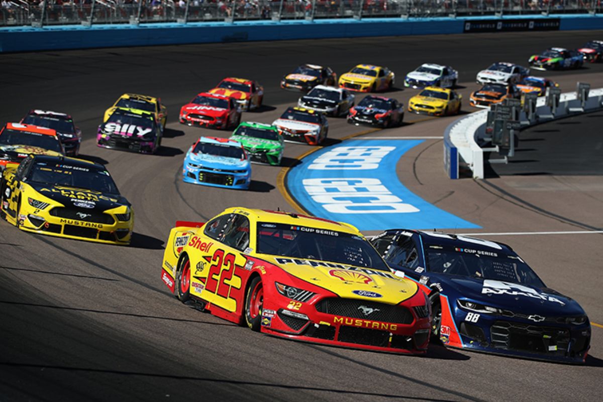 NASCAR Brew Clash Inside the Battle of the Beers (1)