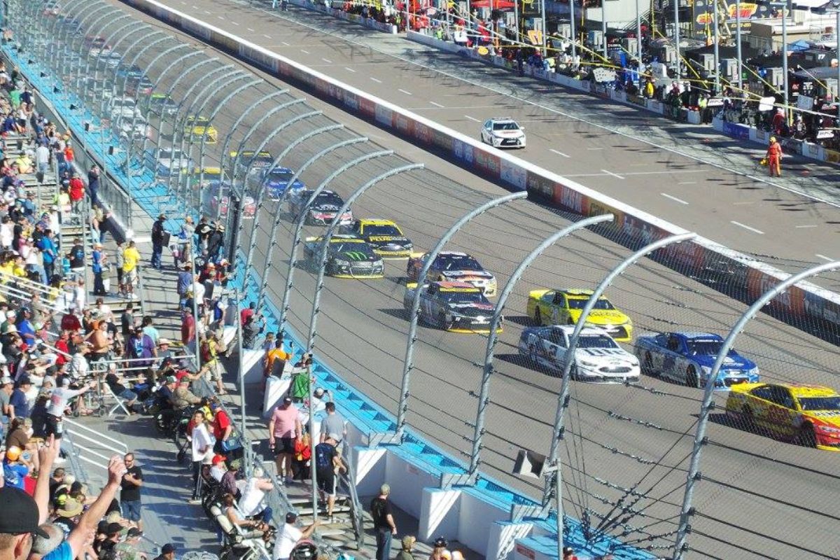 NASCAR Brew Clash Inside the Battle of the Beers (2)