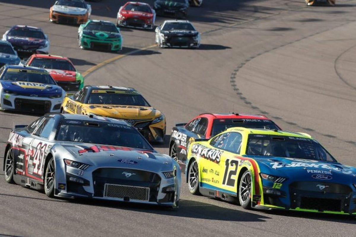 NASCAR's Phoenix Package Flops Drivers Disappointed in New Changes