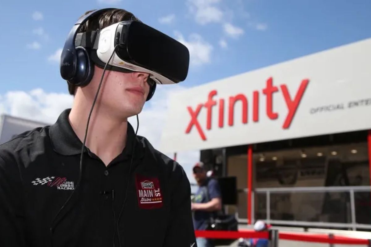 NASCAR's VR Move (3)