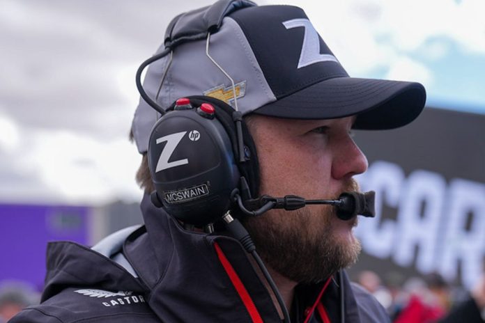 No.17 Hendrick Motorsports Car Crew Chief (2) No.17 Hendrick Motorsports Car Crew Chief (2)