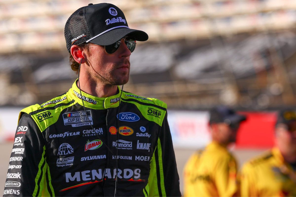 Ryan Blaney Secures NASCAR Pole (3)