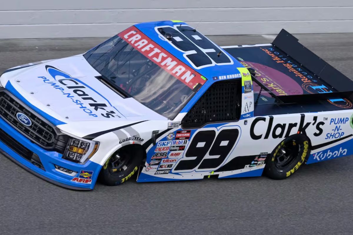 Weather Guard Truck Race Qualifying Order Revealed (3)