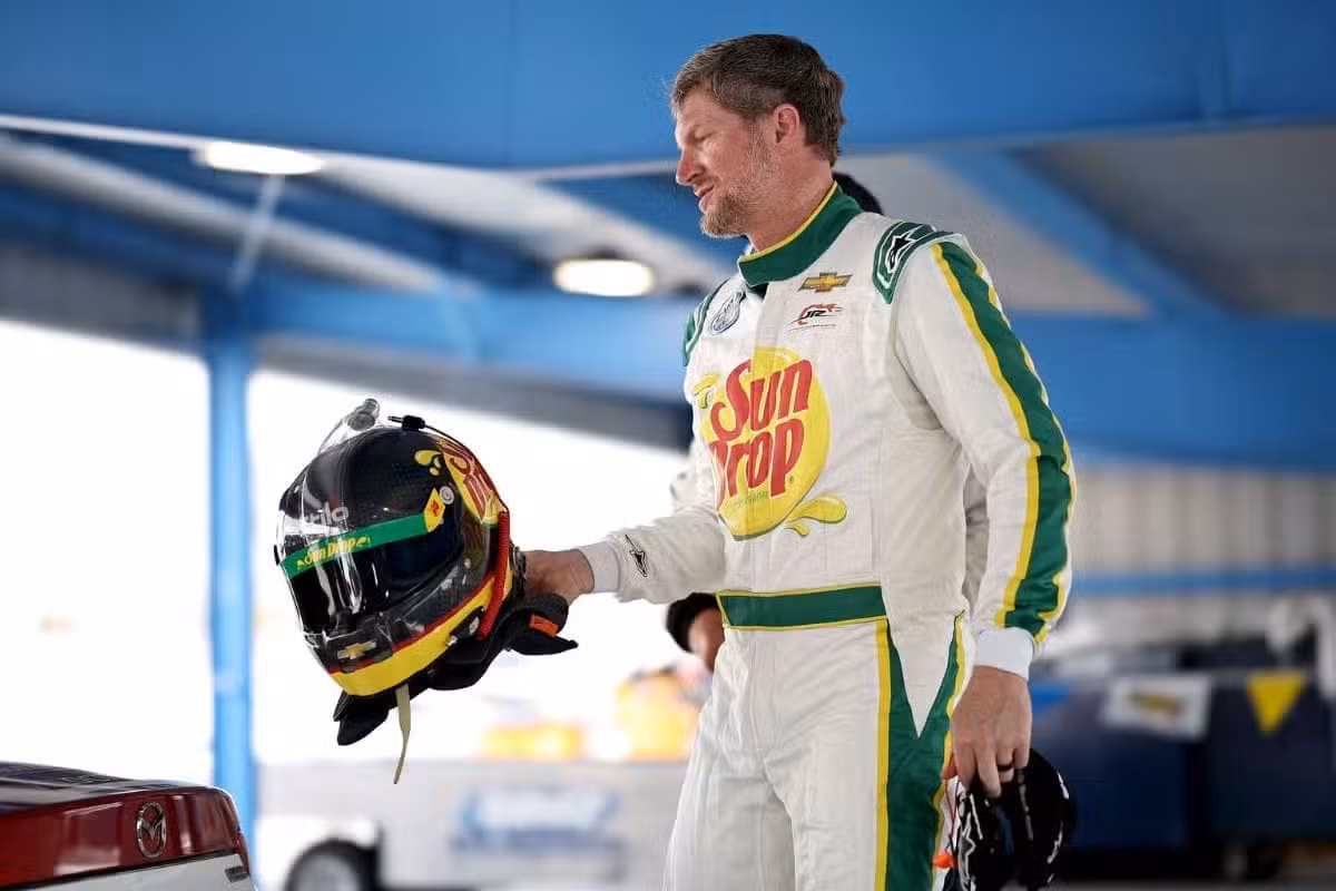 Dale Jr. Sets High Expectations for NASCAR 3