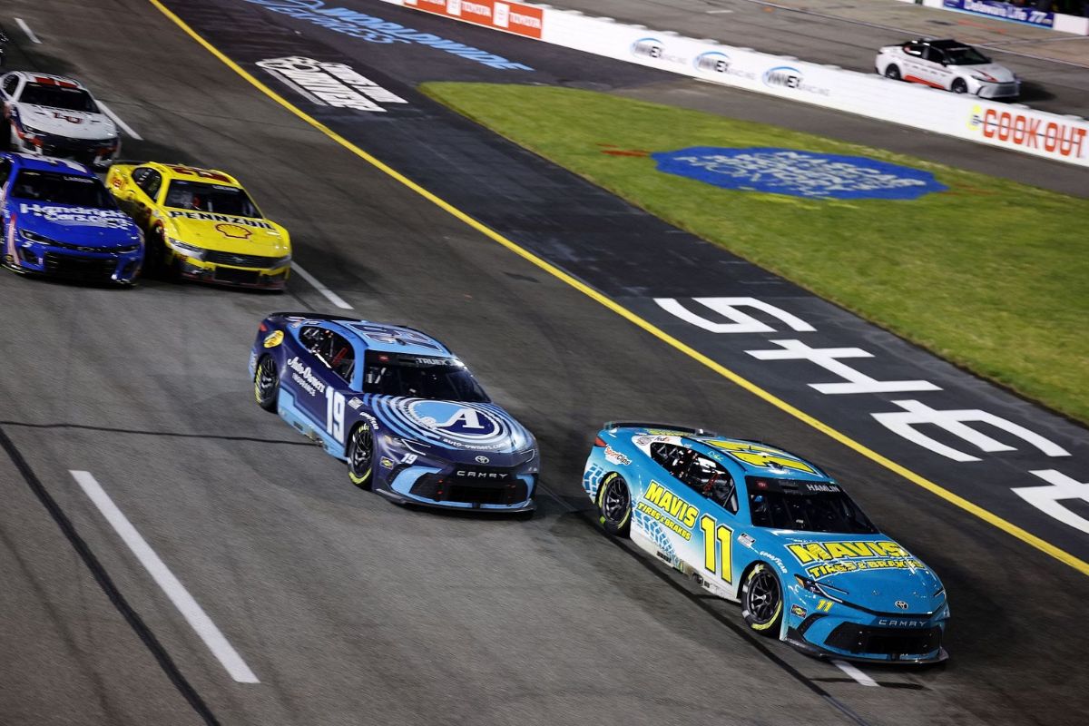 Elton Sawyer Praises Goodyear's Wet Tire (3)