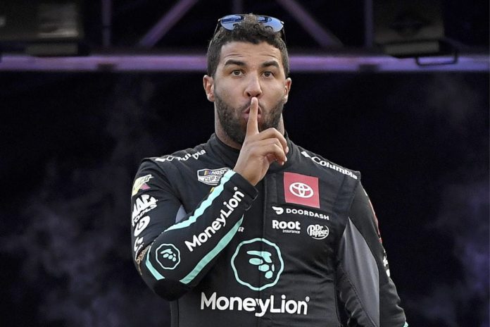 Fans Criticize Bubba Wallace's Spotter (1)