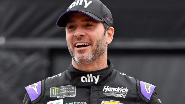Jimmie Johnson Makes Epic Return to NASCAR 3