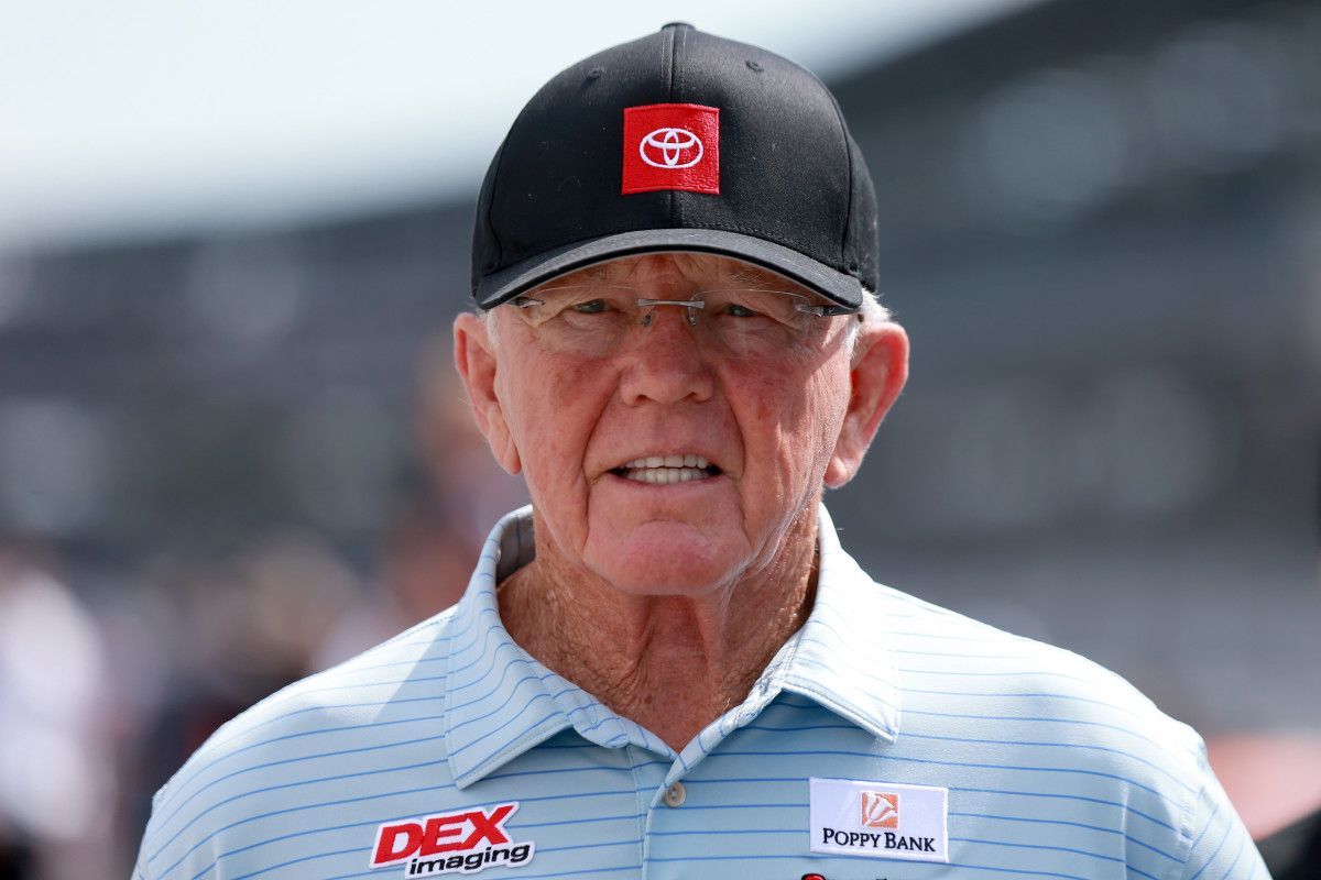 Freddie Kraft's Apology to Truex Jr (3)