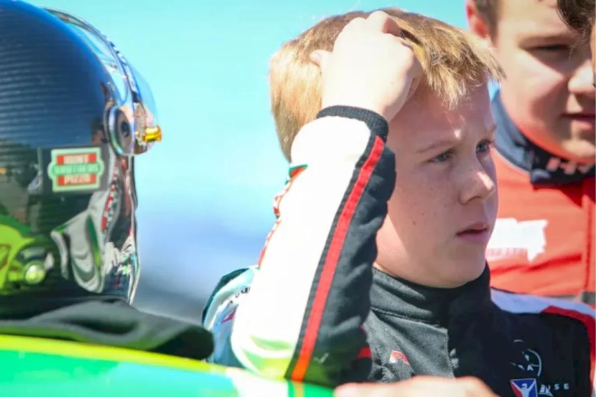 Kevin Harvick's Son Keelan Breaks Down 1