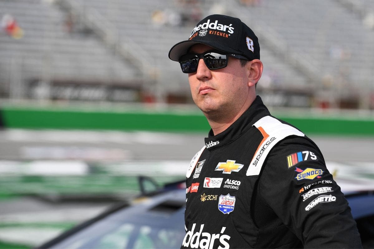 Kyle Busch's Take on Denny Hamlin's Move(3)