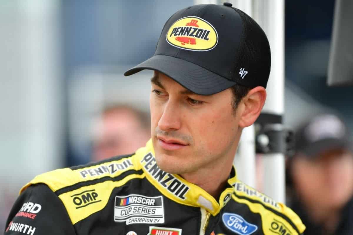 Joey Logano Emphasizes Teamwork 