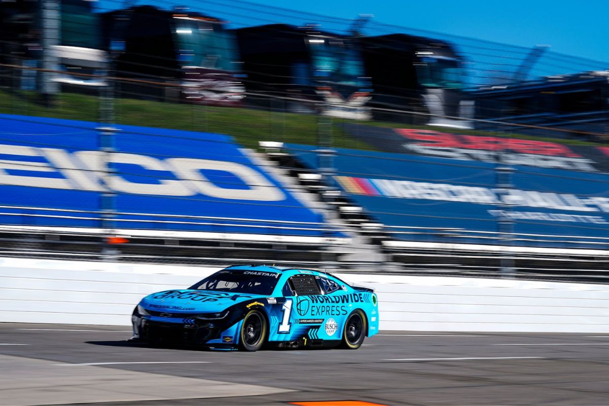 Martinsville's NASCAR Charm Vanishing (1)