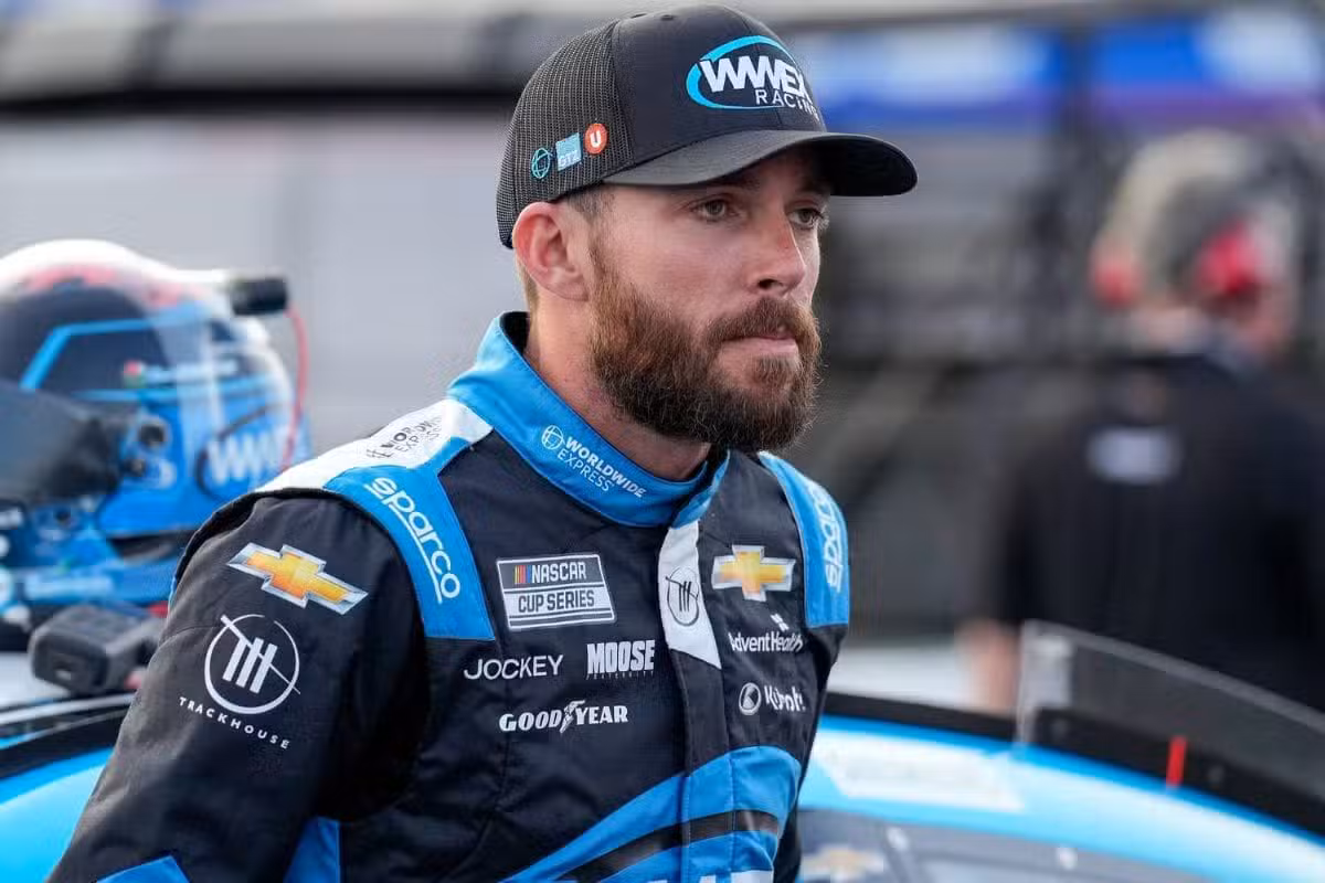 Kevin Harvick Concerned for Ross Chastain 3