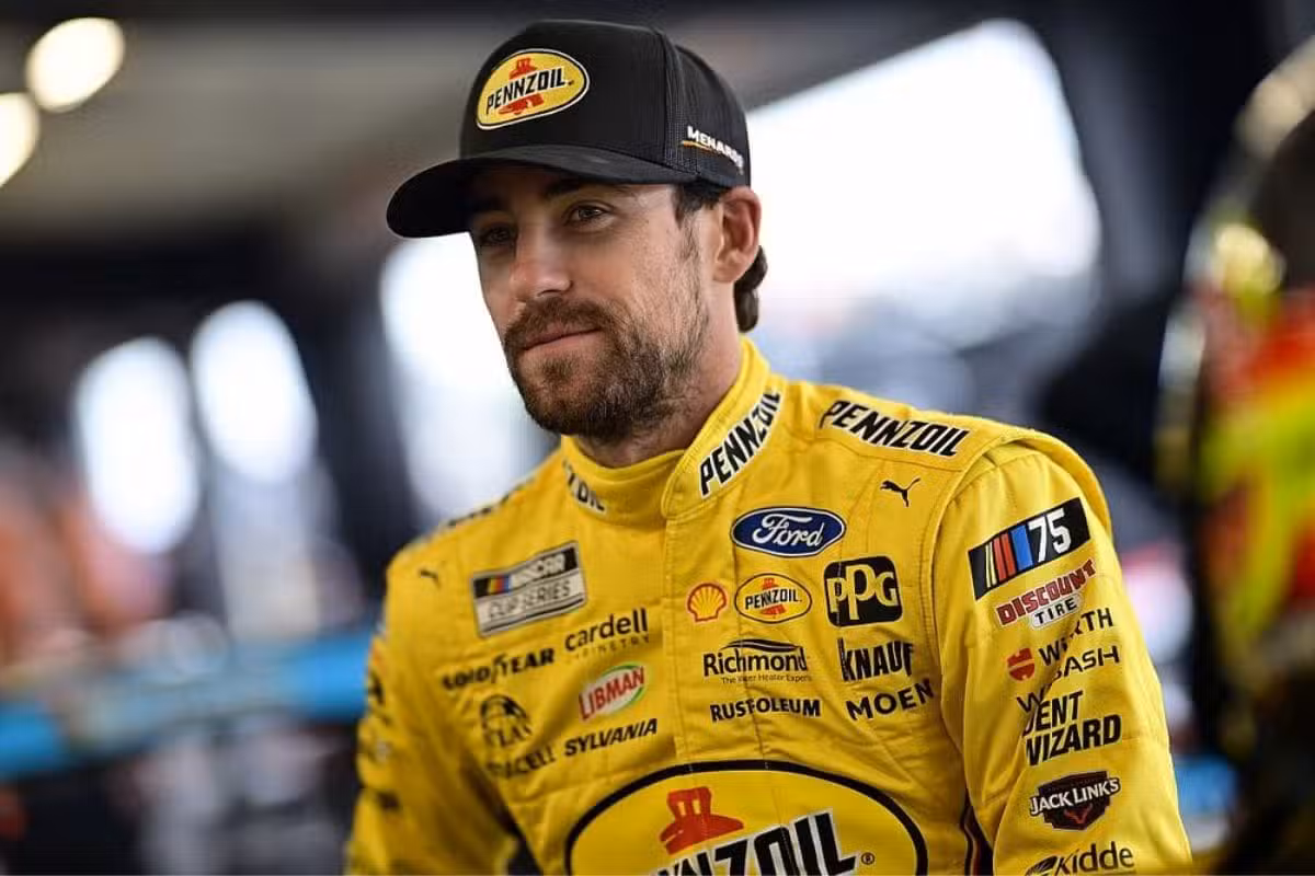 Ryan Blaney's Take on Ford's Crisis (2)