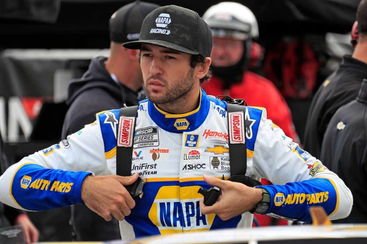 NASCAR Fans Praise Chase Elliott 2