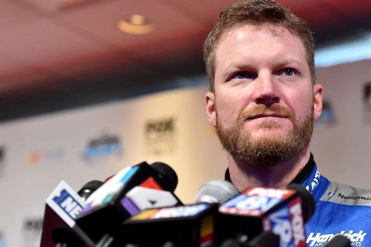 Dale Jr Exposes Iowa Speedway Flaw 3