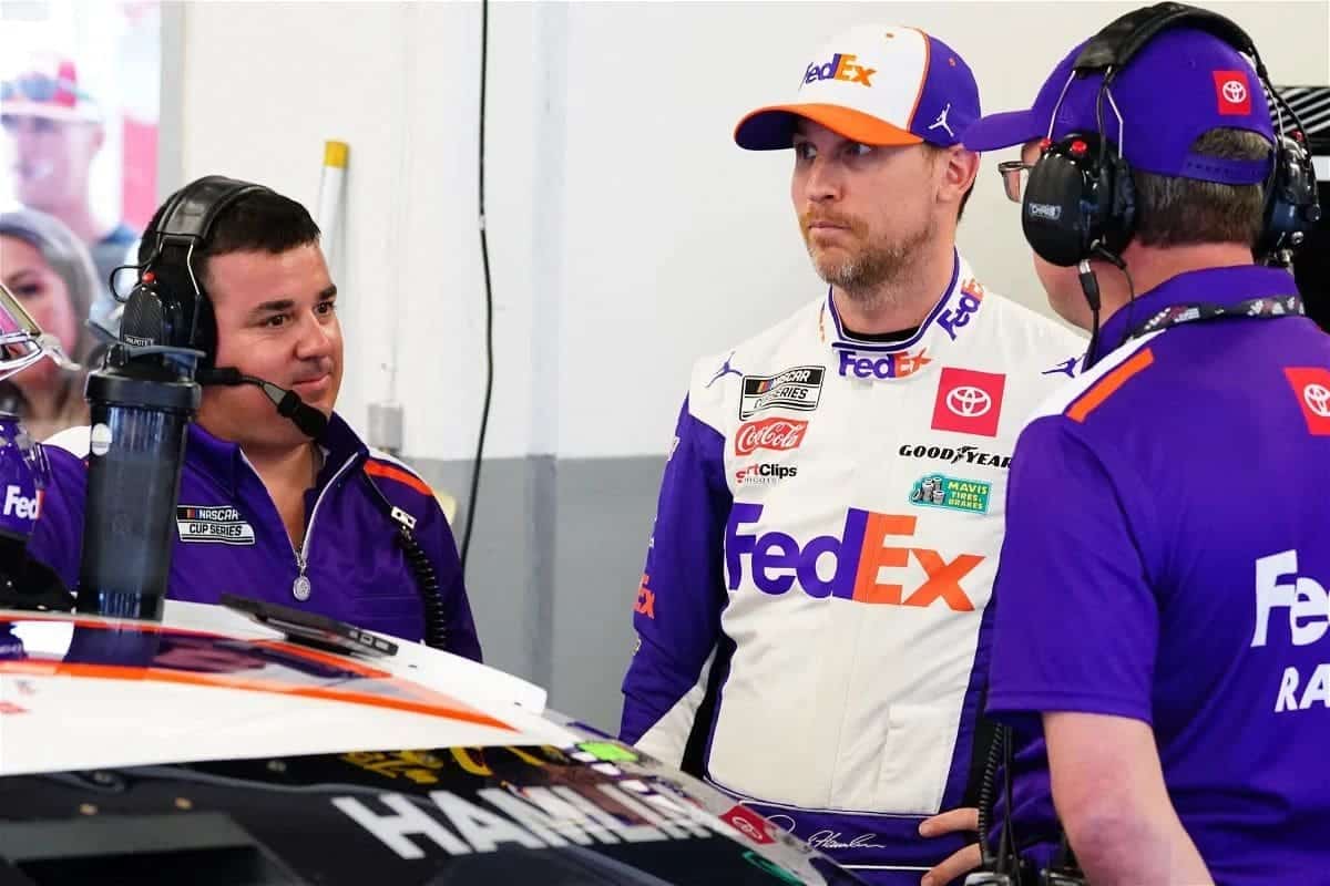 Denny Hamlin Unites NASCAR Fans 3