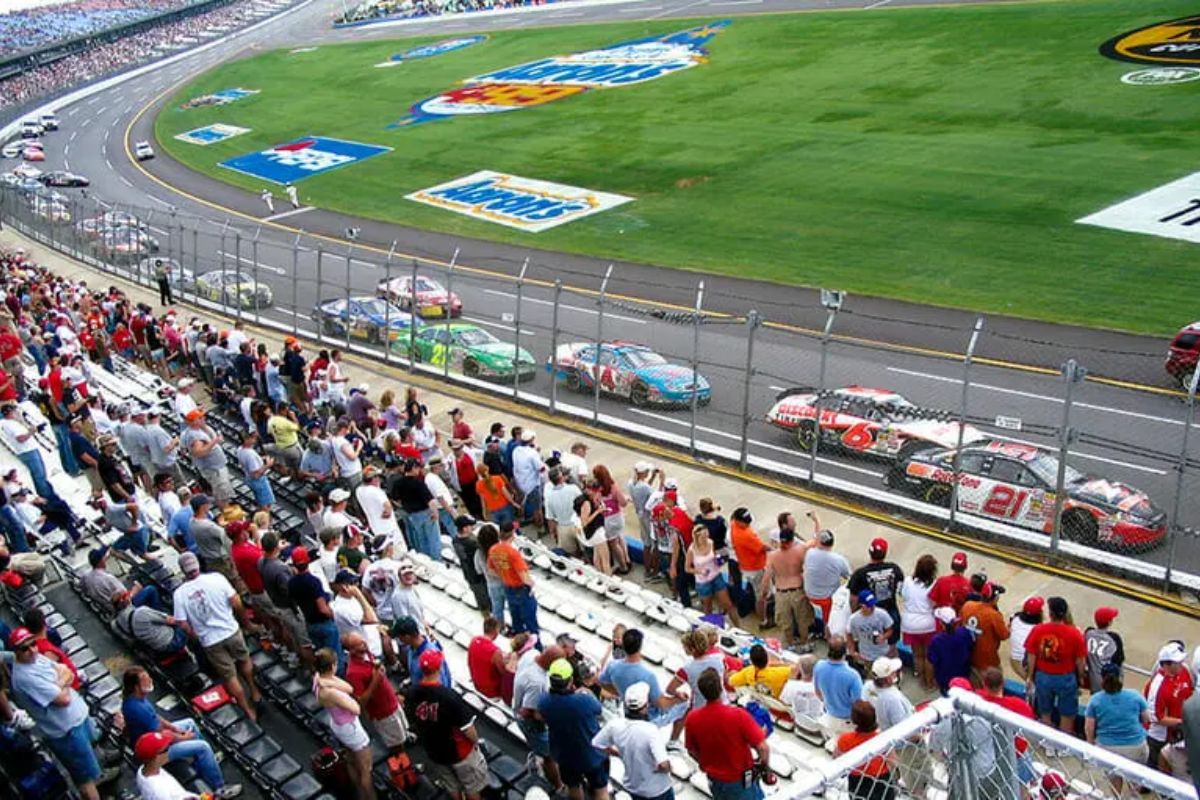 Fans Boycott NASCAR Over Talladega Incident (2)