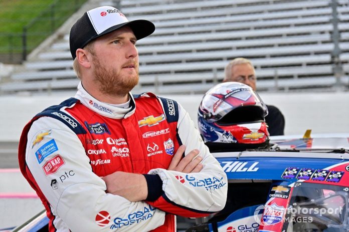 Xfinity Crew Chiefs Fined for Lug Nut Violations 3