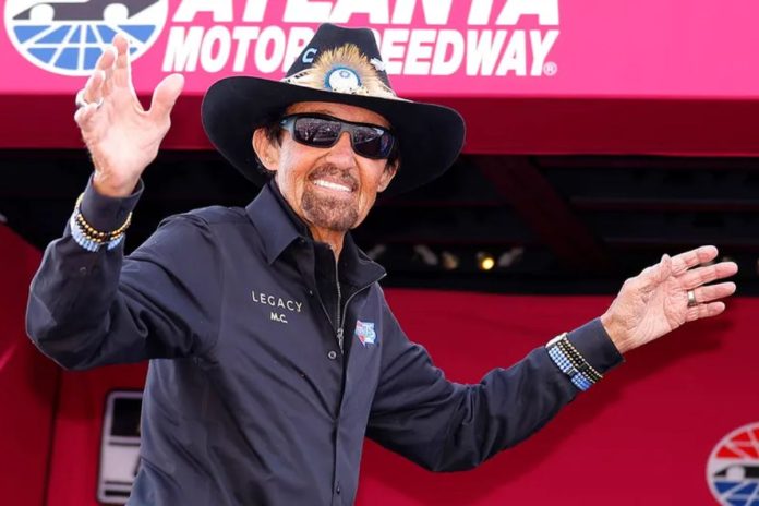 Richard Petty’s Darlington Stunt 2