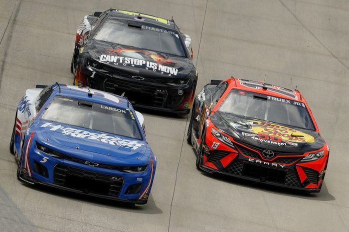 Goodyear 400 Qualifying