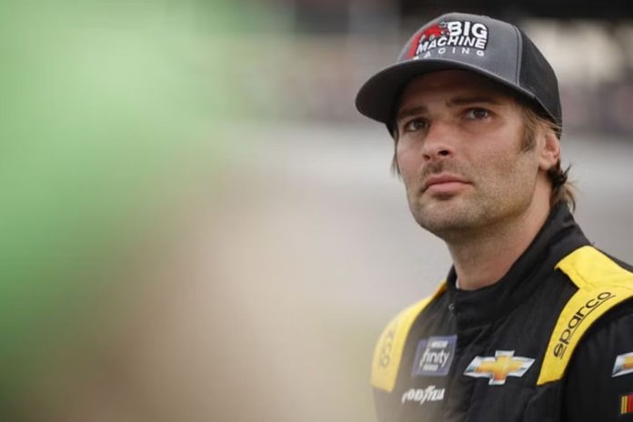 Jade Buford Joins Mike Harmon Racing