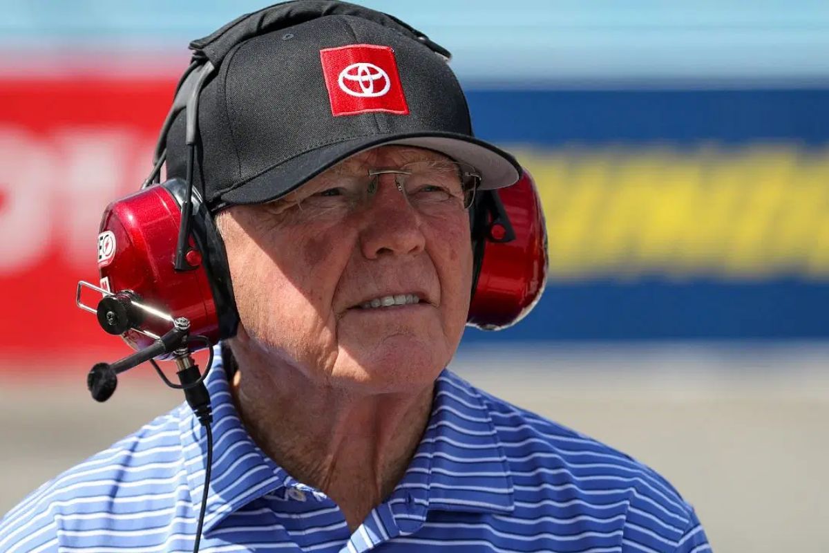 Joe Gibbs Shocking 90200 Dollar Expense 