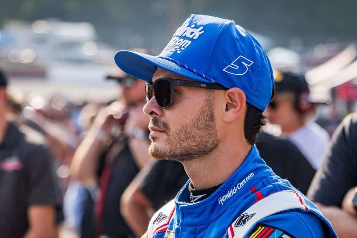 Kyle Larson Breaks Silence on Harvick's Cameo 1