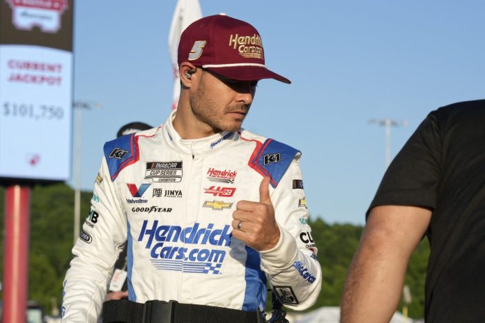 Kyle Larson's Explosive Take on NASCAR Cars 2