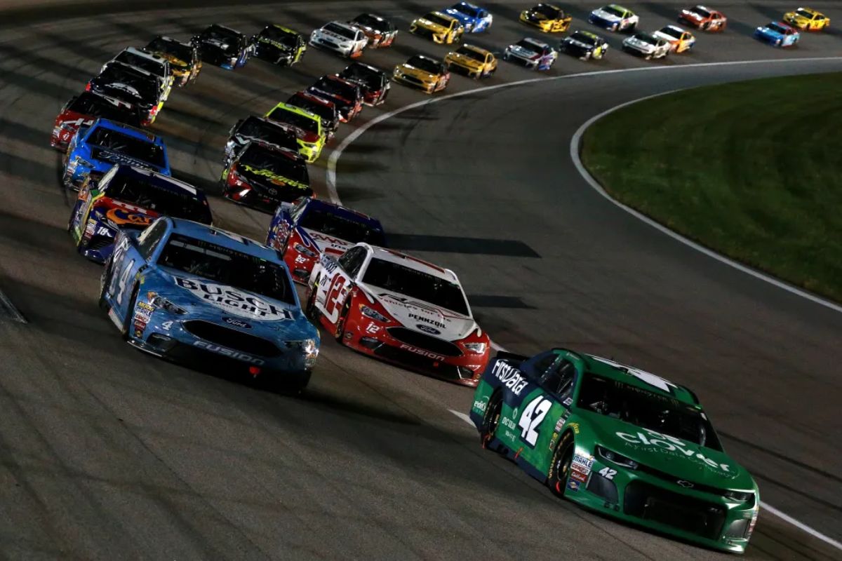 NASCAR Fans Agree With Rick Mast 3